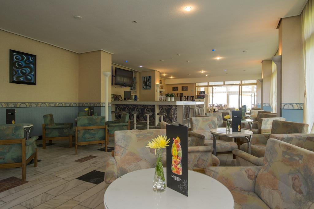 Familia Hotel Balatonboglar Bagian luar foto