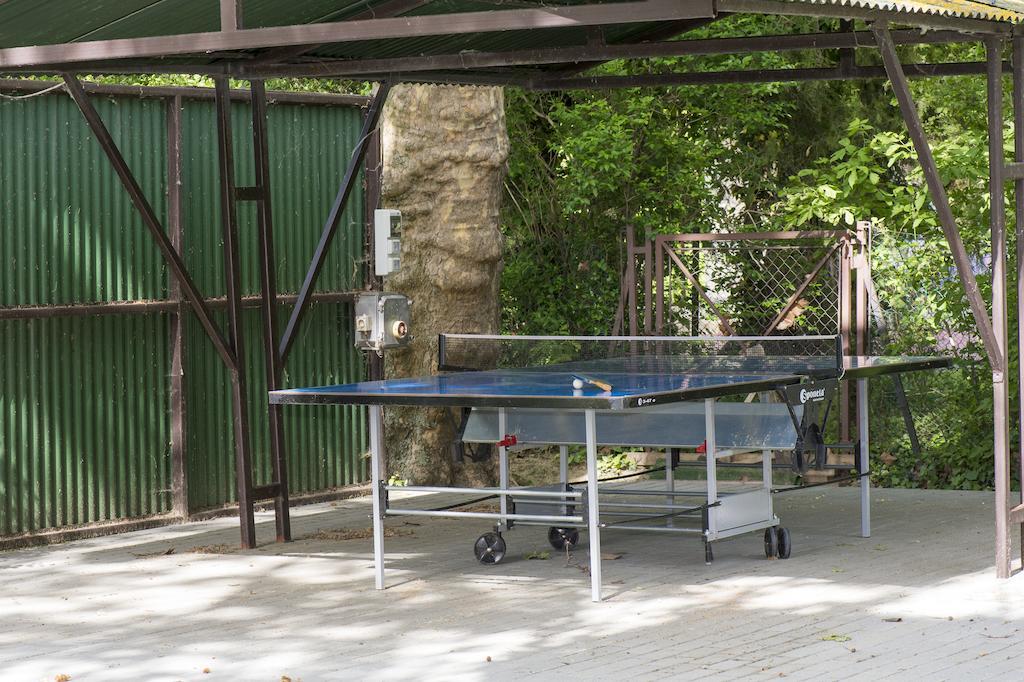 Familia Hotel Balatonboglar Bagian luar foto